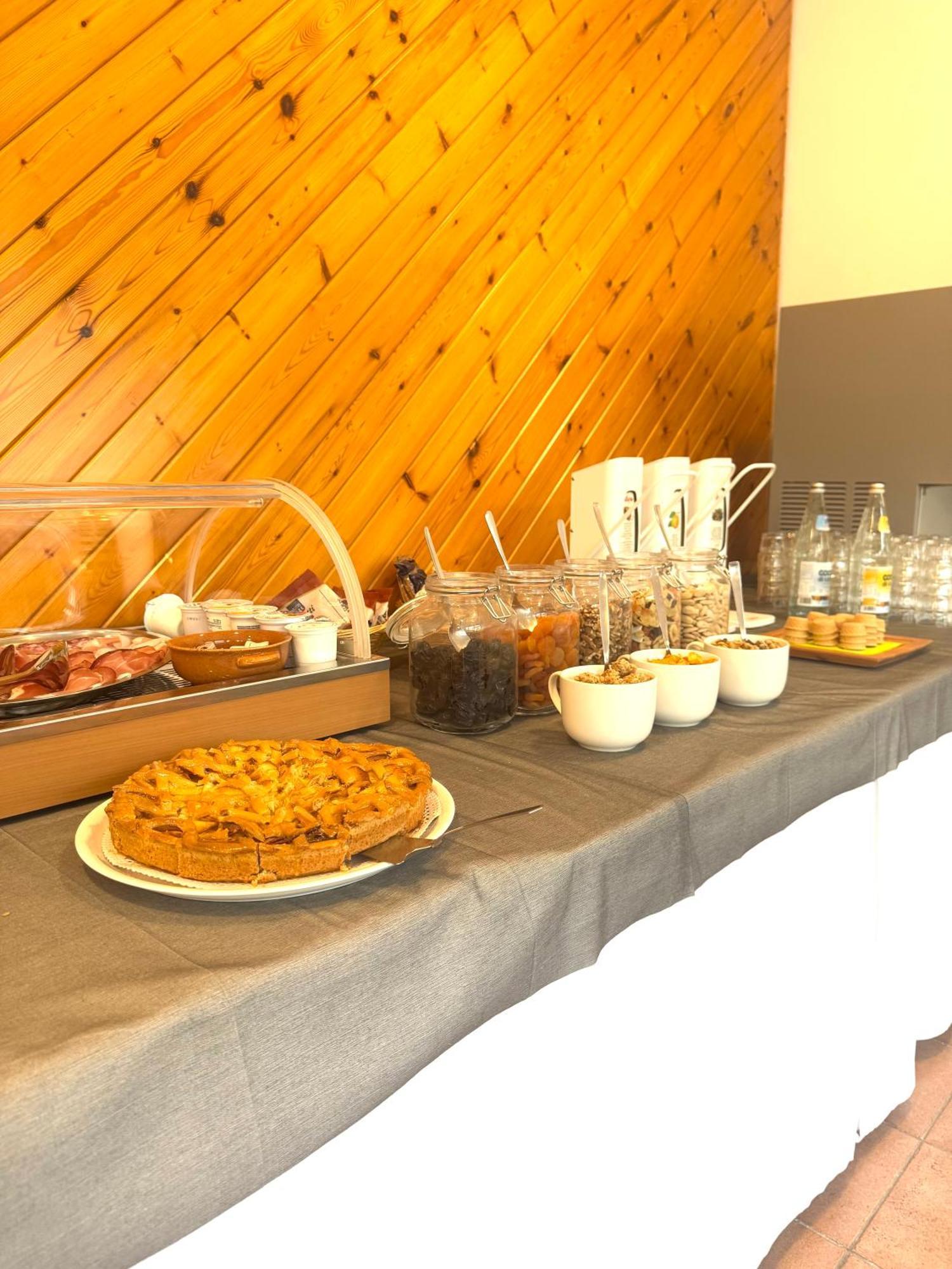 Bike & Bikers Hotel Restaurant Ampezzo Luaran gambar
